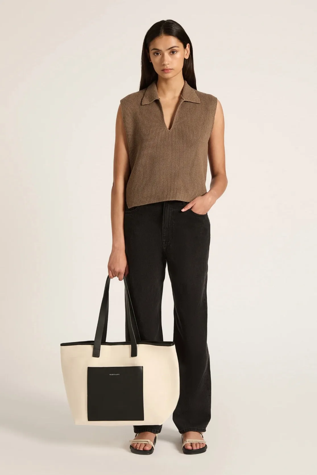 Nude Lucy II Organic Tote bag