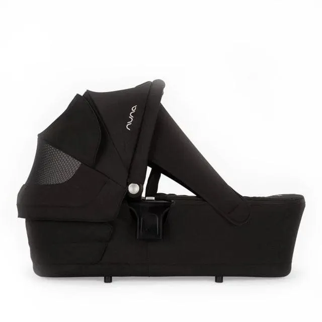 Nuna TRIV Next URBN Travel System (Caviar)