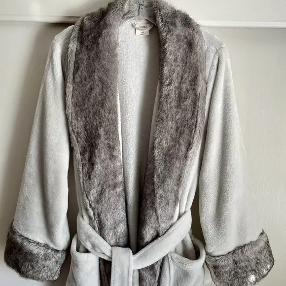 NWOT Soma Luxe Faux Fur Plush Full Length Wrap Robe Size S/M Lunar Gray Lounge