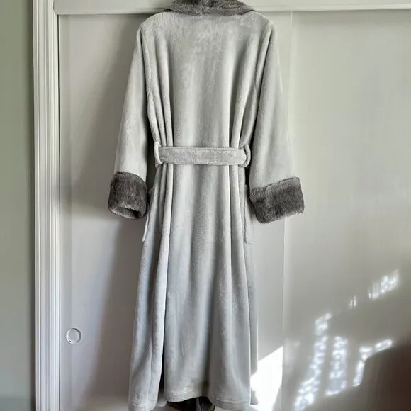 NWOT Soma Luxe Faux Fur Plush Full Length Wrap Robe Size S/M Lunar Gray Lounge