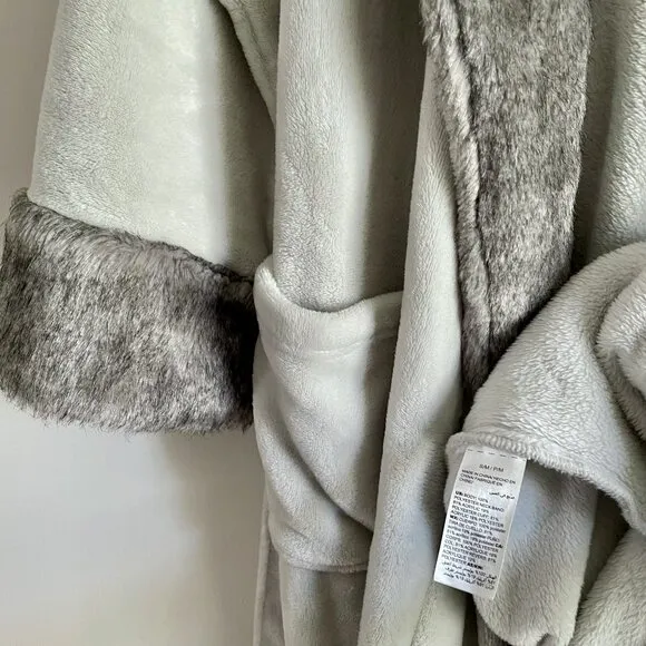 NWOT Soma Luxe Faux Fur Plush Full Length Wrap Robe Size S/M Lunar Gray Lounge