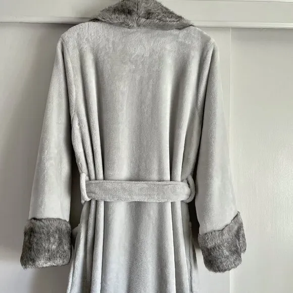 NWOT Soma Luxe Faux Fur Plush Full Length Wrap Robe Size S/M Lunar Gray Lounge