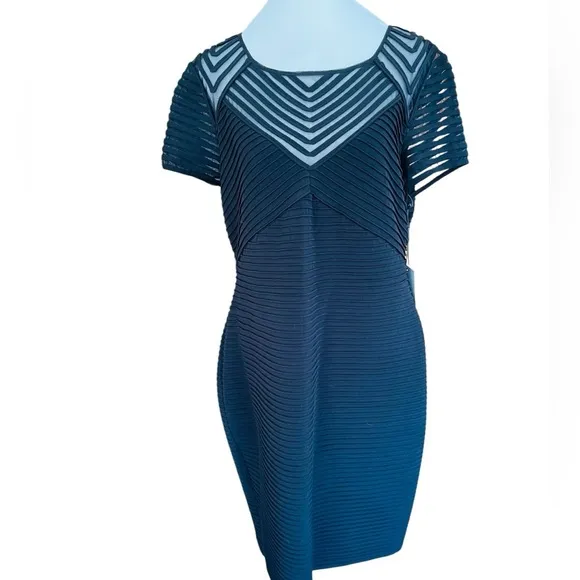 NWT Calvin Klein Short Sleeve Pin Tuck Dress Style Cd6a1q8c in black size 14