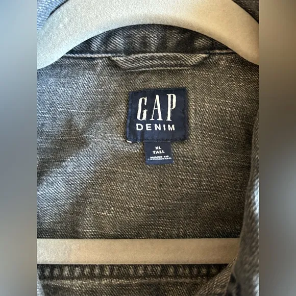 NWT Oversized Icon Denim Jacket by Gap in Washed Black Size XL Tall