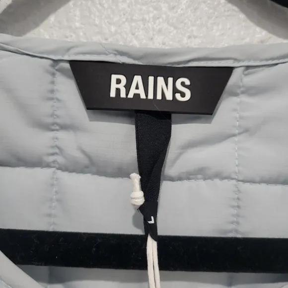 NWT Rains Puffy Liner Vest in Sky Blue - Size L