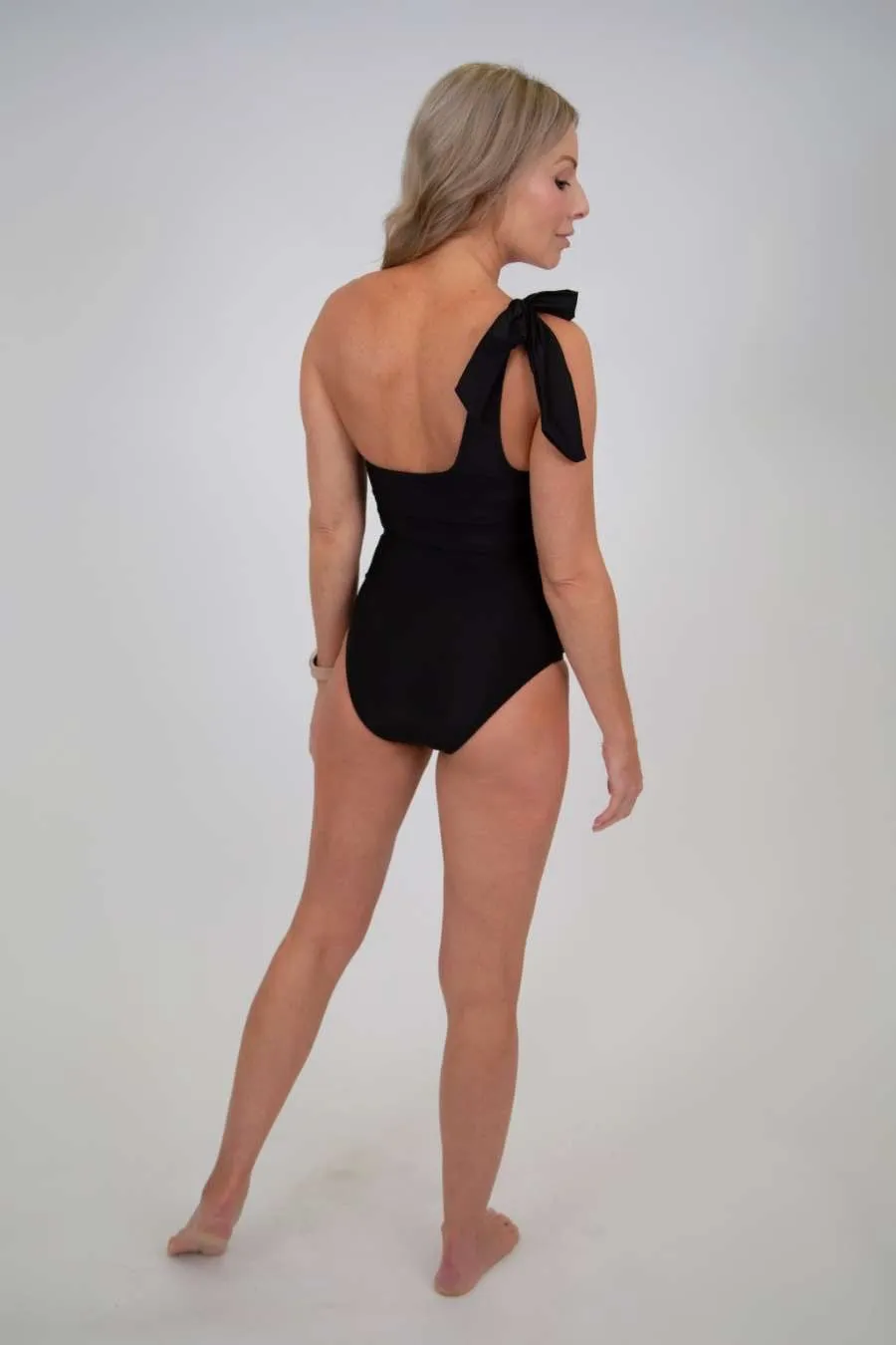 One Shoulder with Tie Ribbon Swimsuit (Black)