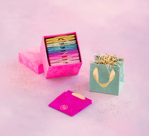 Patisserie Flocked Bag - 6" x 6" x 5"