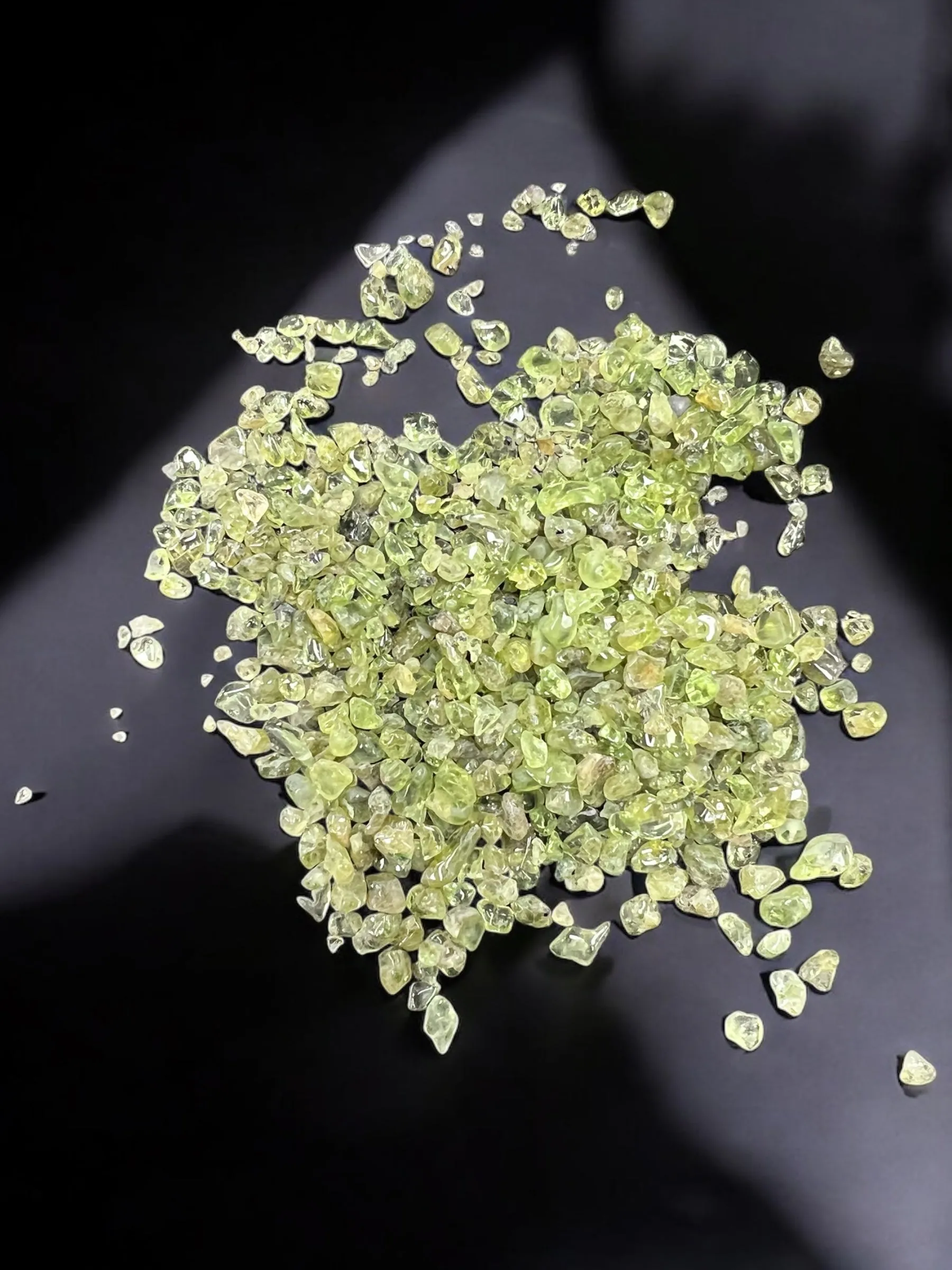 Peridot Gemstone Chips