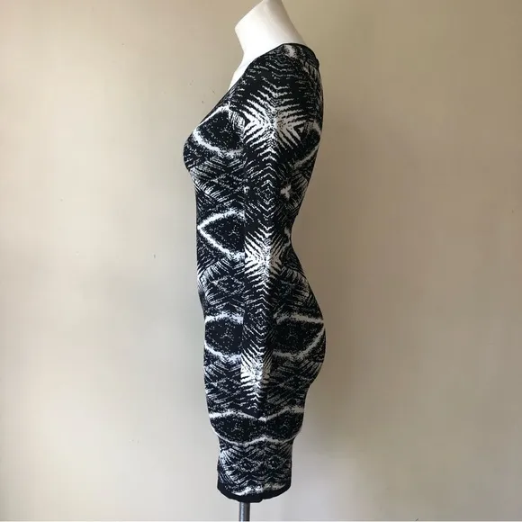 Plenty by TRACY REESE Felicity Jacquard Knit Dress in Ivory/Black XS