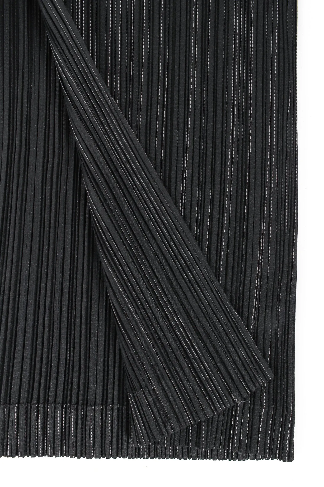 Plissé Pleat Pinstripe Duster
