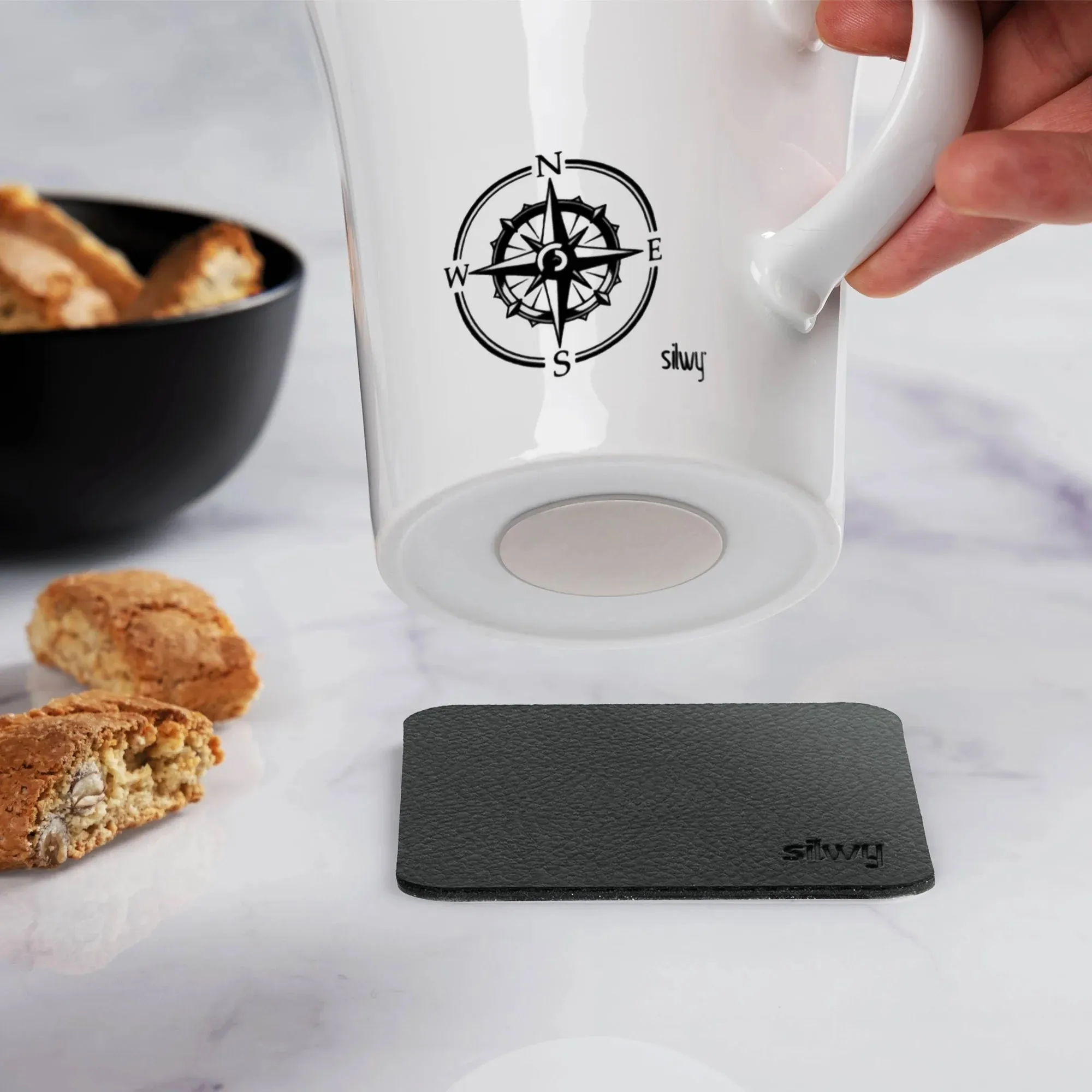 Porcelain Magnetic Handle Cups Travel Lust - Pads in BLACK - by Silwy