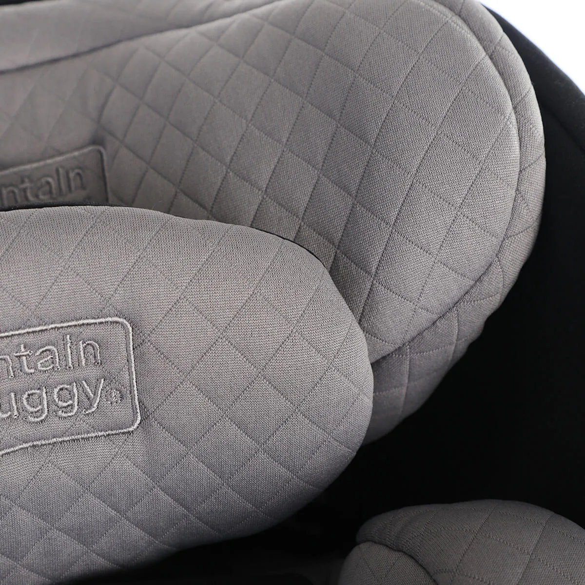 protect™ i-Size infant car seat (2023 ) including isofix base