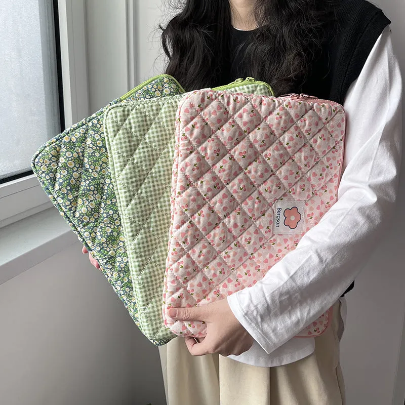 Quilted Cute Pink Green Floral Plaid iPad Bag,Laptop Sleeve,Laptop Bag