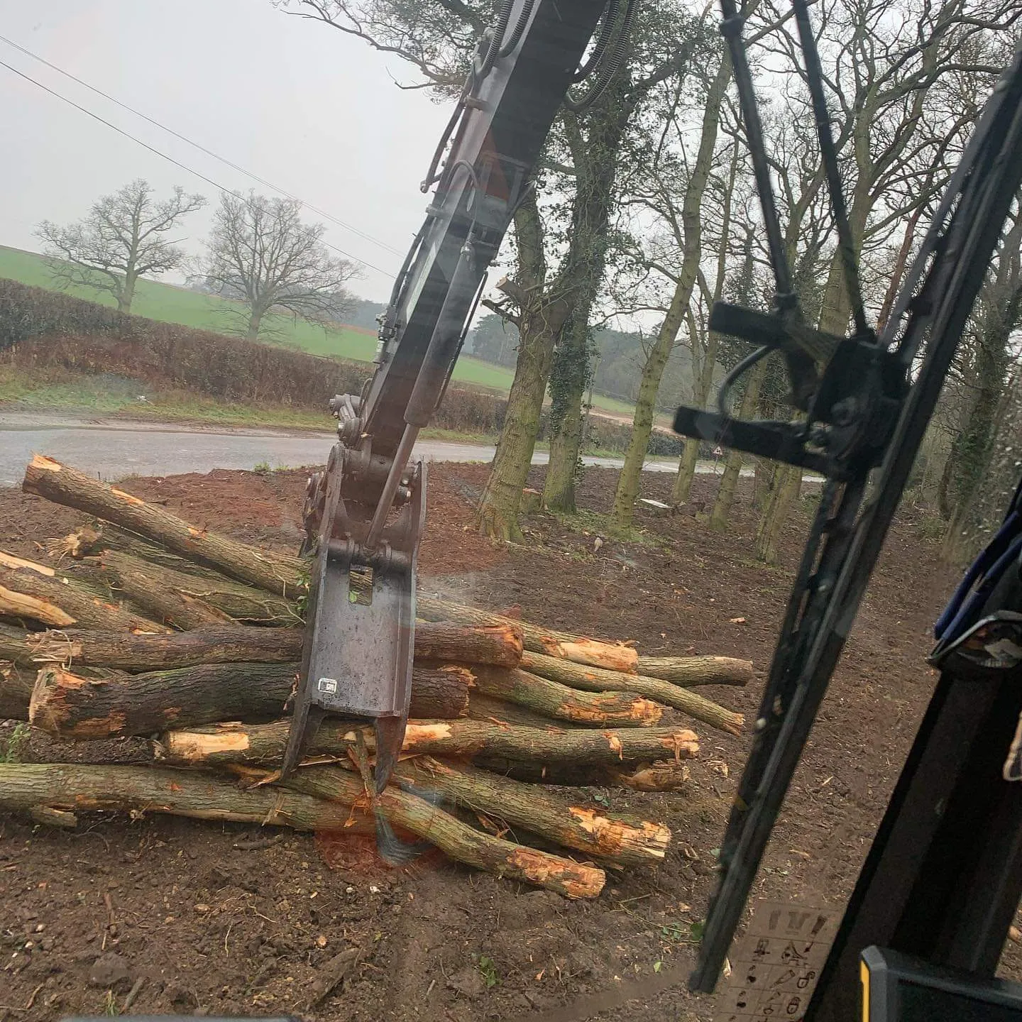 Raptor 1450 Hydraulic Excavator Thumb - 12 to 16 tonne