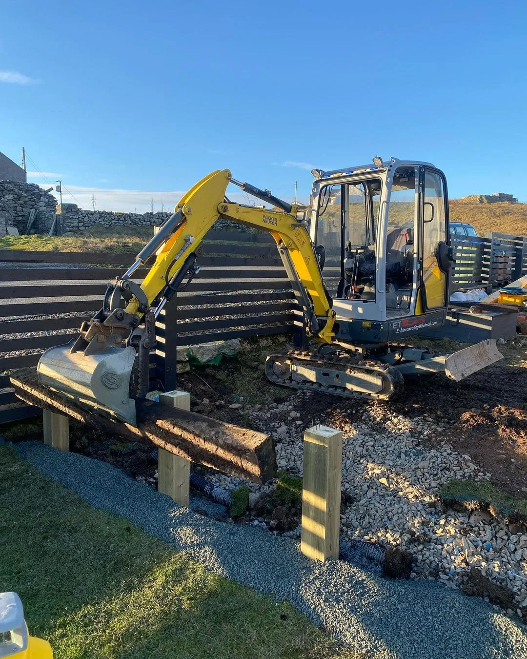 Raptor 600 Mini Digger Hydraulic Excavator Thumb - 1.2 to 2 tonne