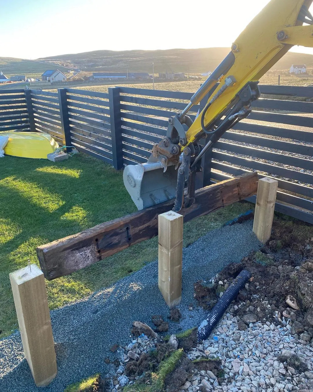 Raptor 600 Mini Digger Hydraulic Excavator Thumb - 1.2 to 2 tonne