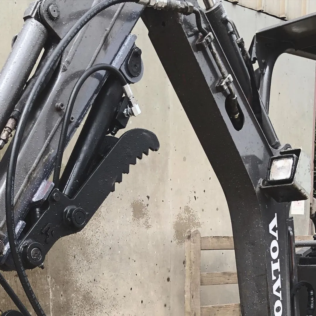 Raptor 600 Mini Digger Hydraulic Excavator Thumb - 1.2 to 2 tonne