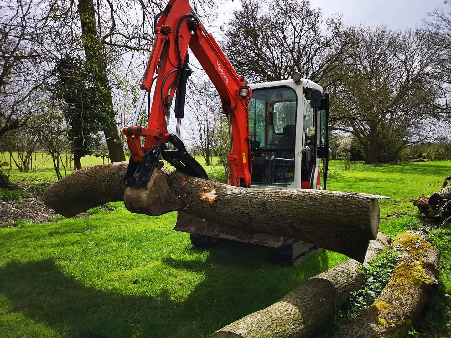 Raptor 800 Hydraulic Excavator Thumb - 2 to 4 tonne
