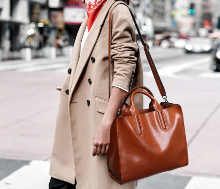Realaiot Women Leather Bags Famous Brands Handbag Casual Female Bag Trunk Tote Ladies Shoulder Bag Large Messenger Bag  Large Capacity