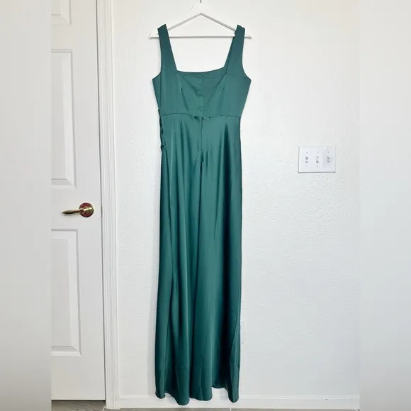 Red Carpet Romance Emerald Green Satin Square Neck Maxi Dress