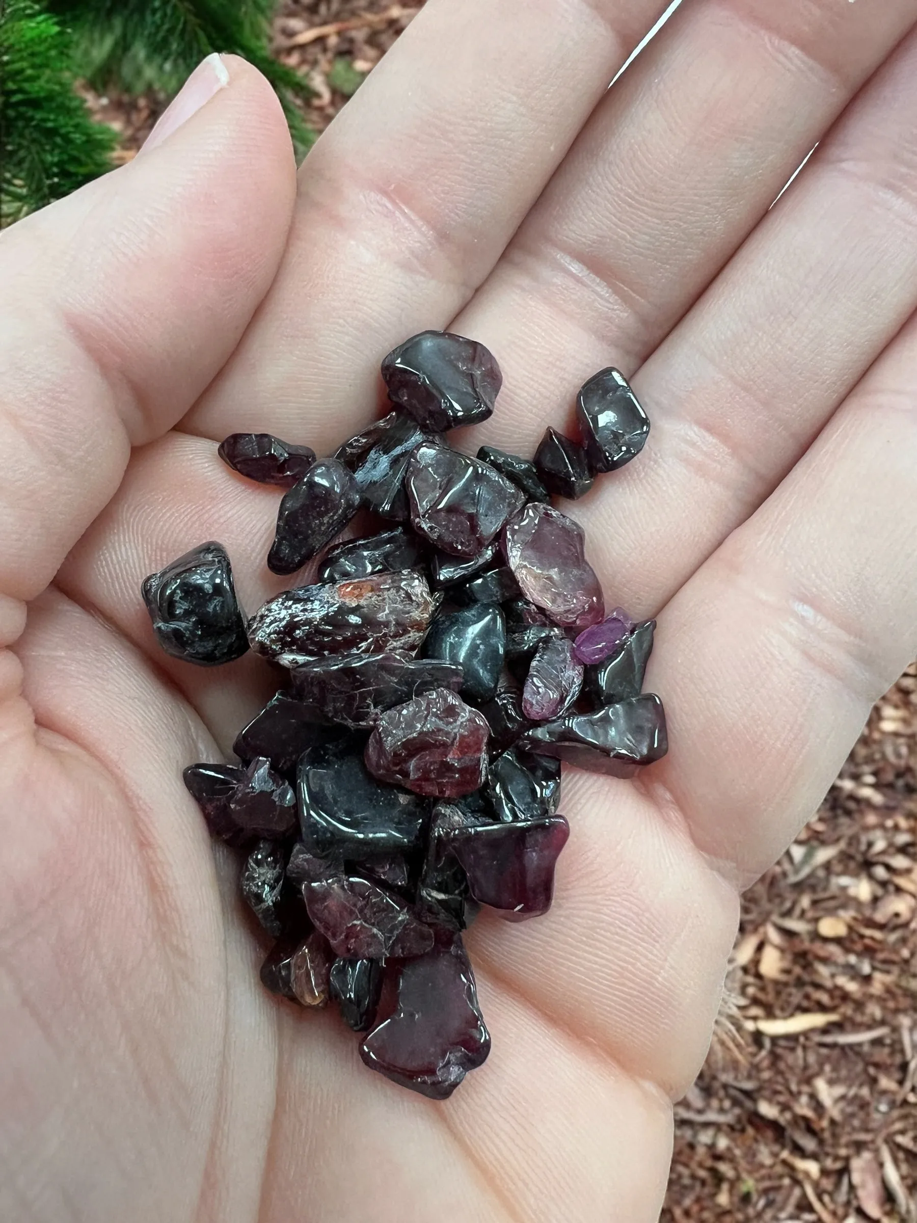Red Garnet Gemstone Chips