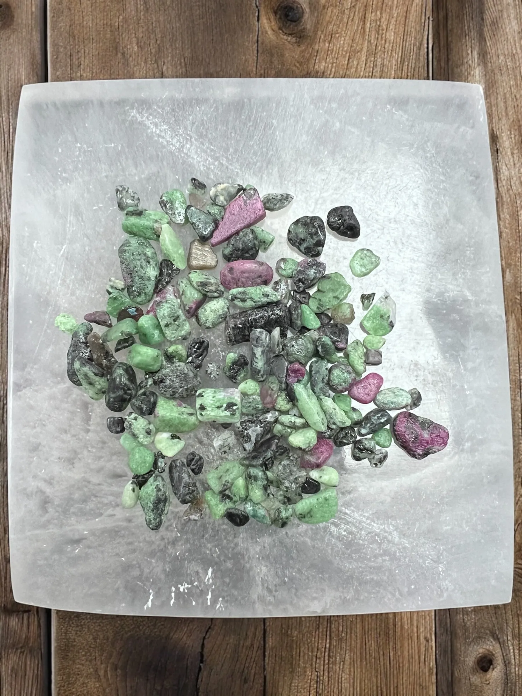Ruby Zoisite Gemstone Chips