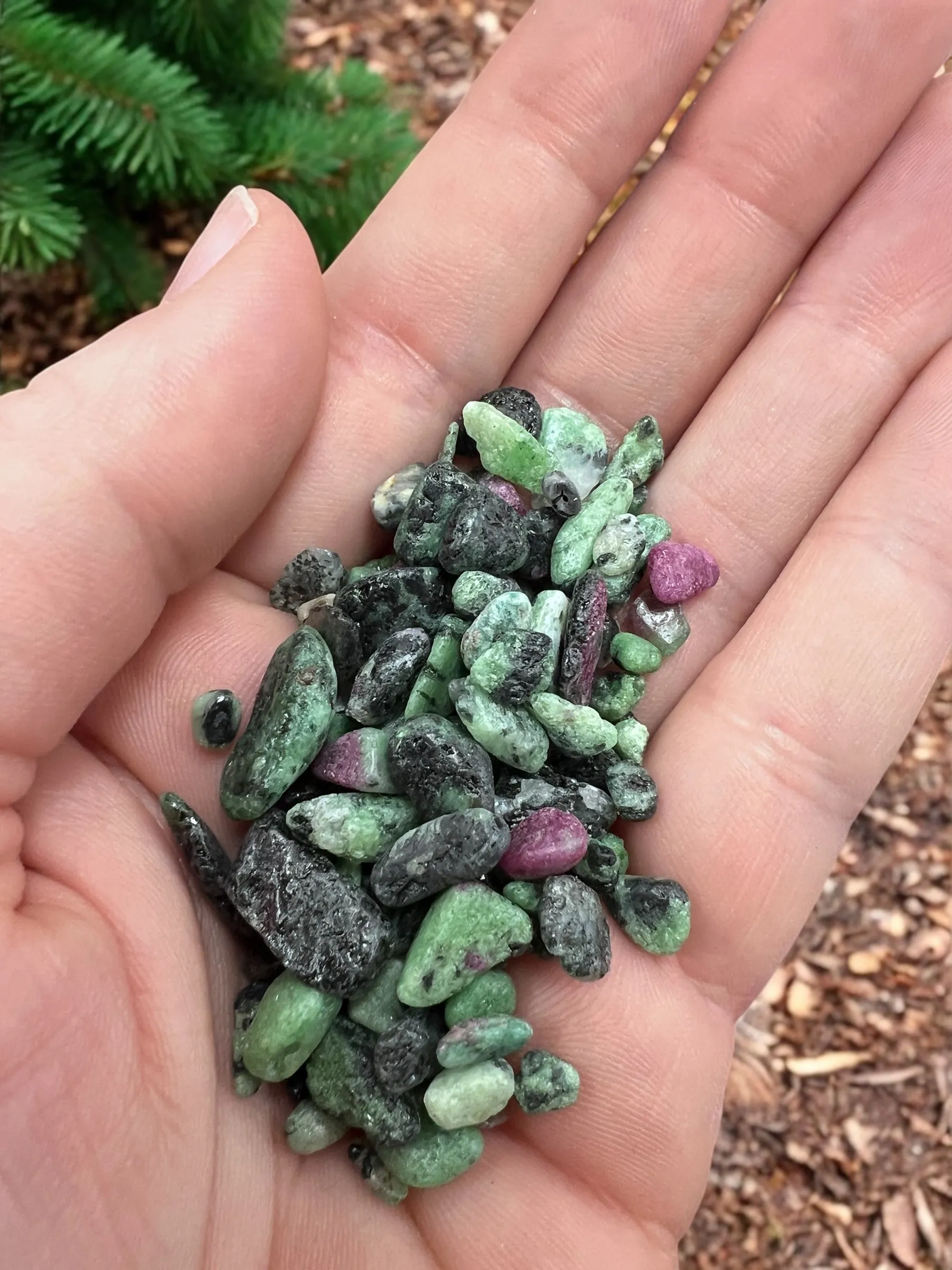 Ruby Zoisite Gemstone Chips