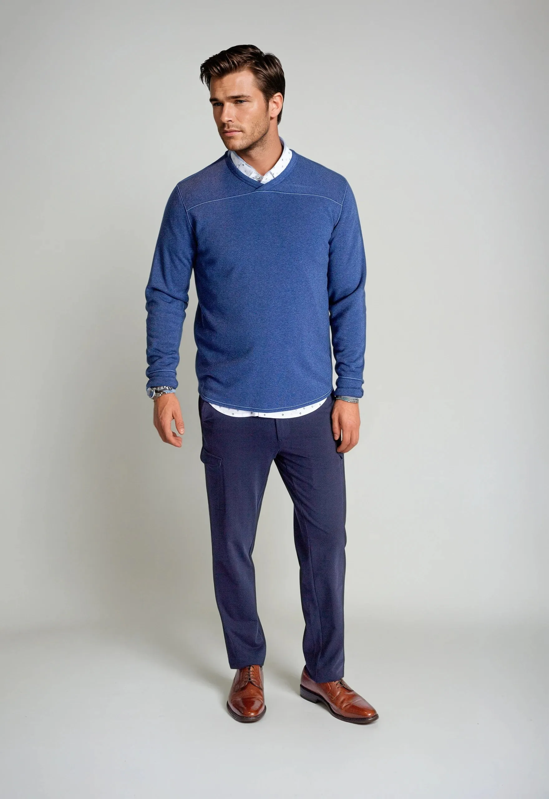 Rugvee Pullover V-Neck Sweatshirt - Tokyo Blue