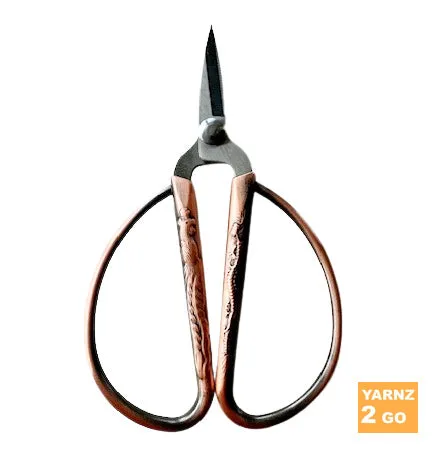 Scissors for crafters