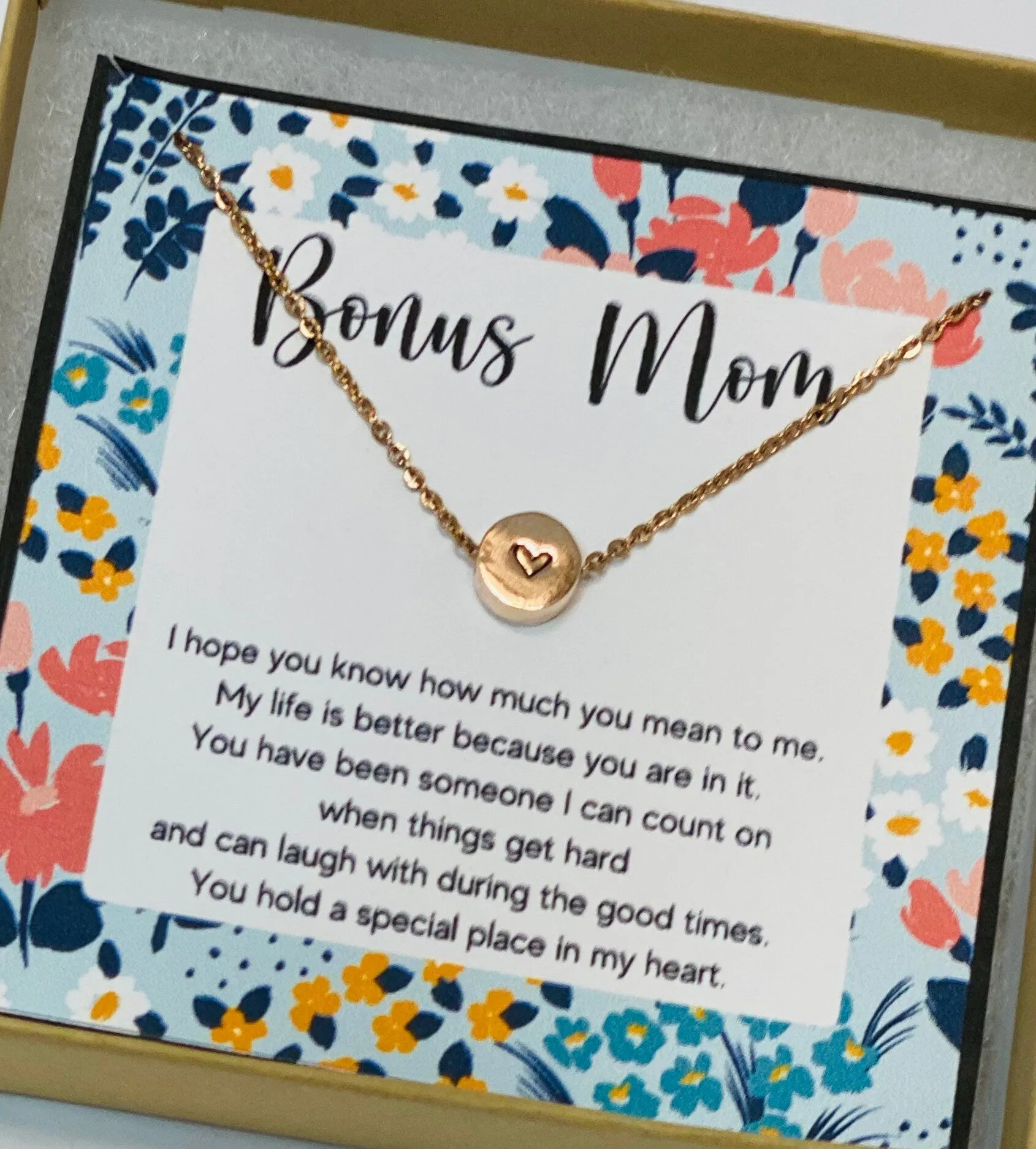 Second mom, Boyfriend&#39;s mom gift, Like a second mom, Friend&#39;s mom, Gift for boyfreinds mom, Mother in law necklace, Husband&#39;s mother