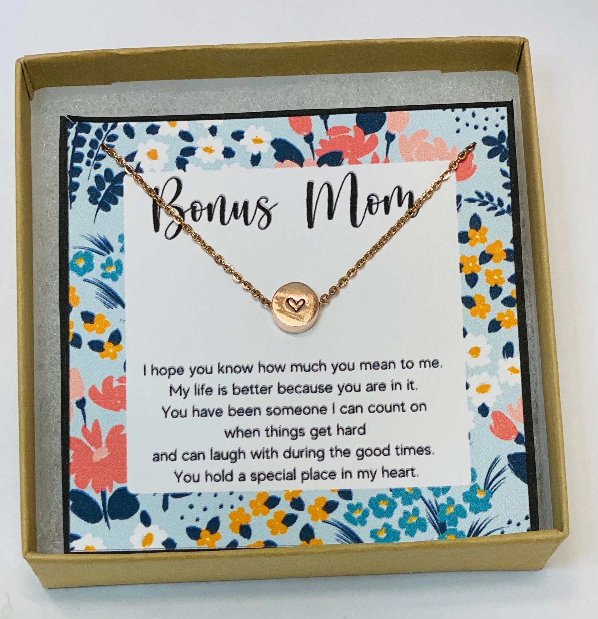 Second mom, Boyfriend&#39;s mom gift, Like a second mom, Friend&#39;s mom, Gift for boyfreinds mom, Mother in law necklace, Husband&#39;s mother