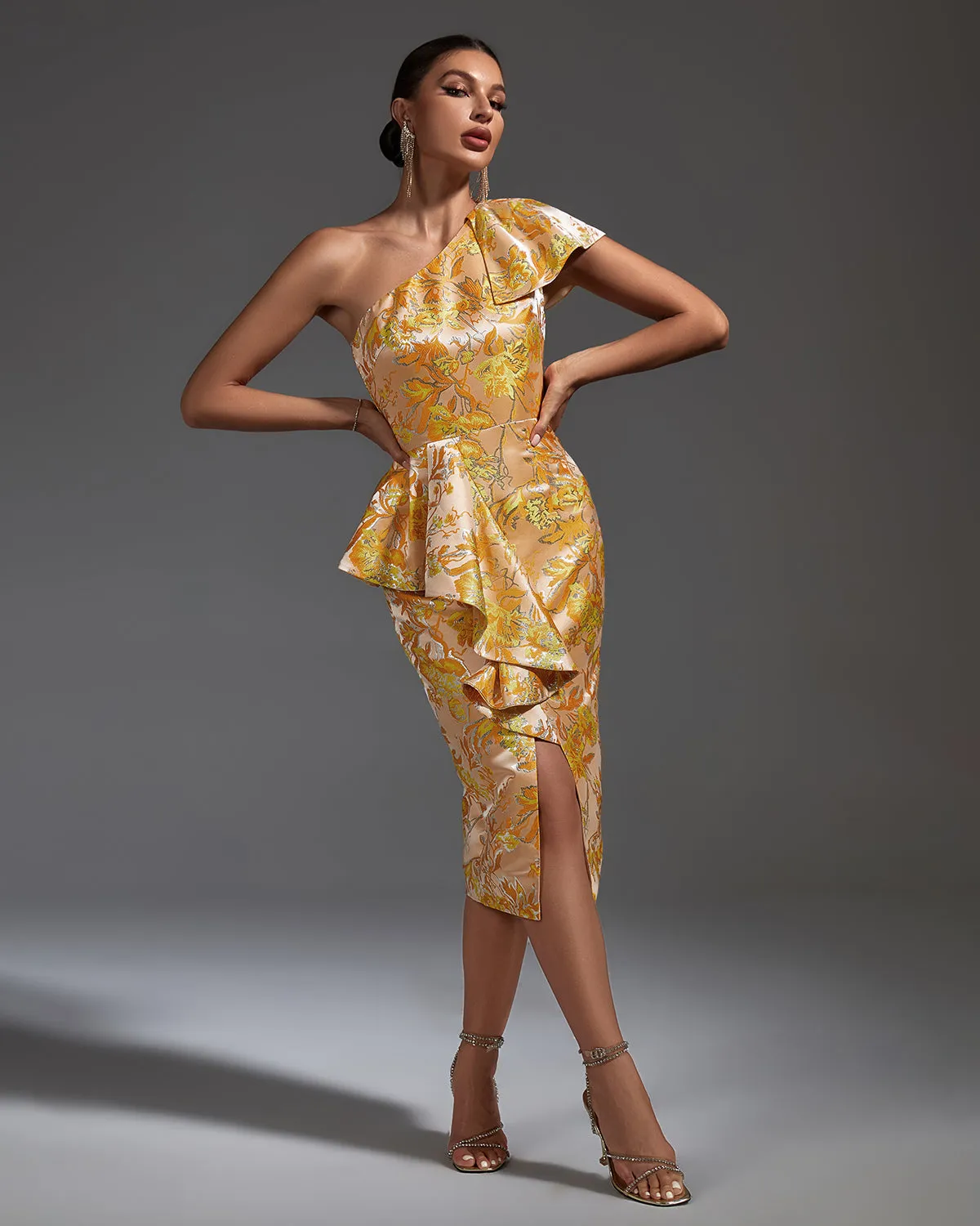 Slanted Shoulder Slit Midi Bodycon Dress