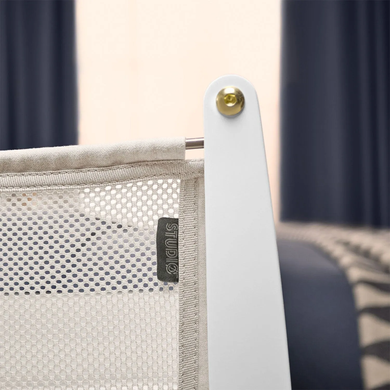 SnuzPod Studio Bedside Crib in Paris White