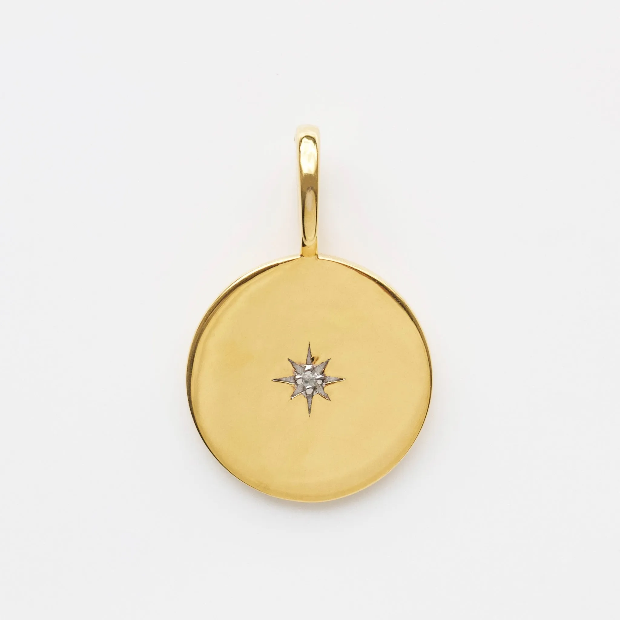 Star Set Diamond Engravable Pendant