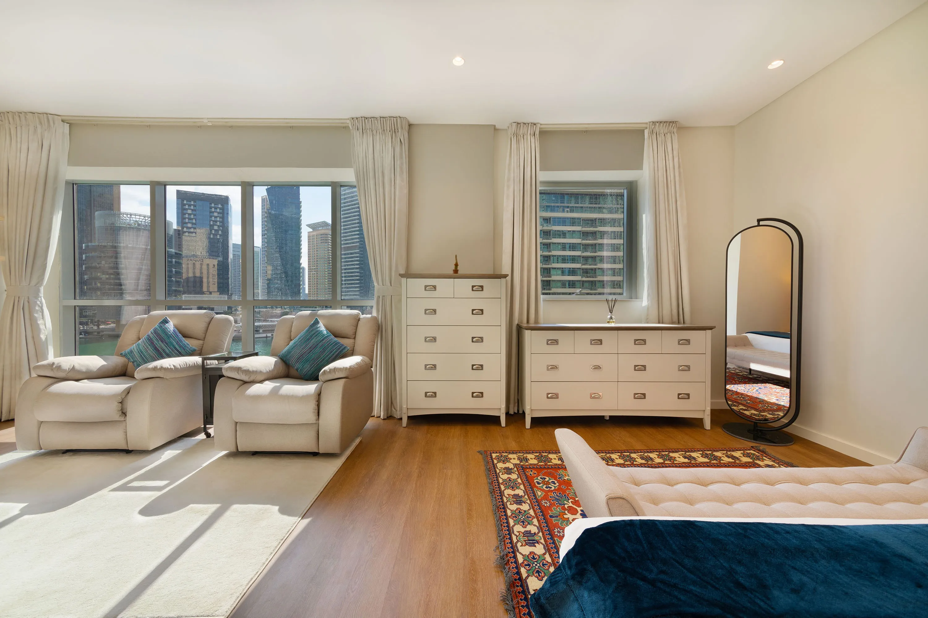 Stunning 3-Floor Villa w/ Kids Room & Rooftop Terrace over Dubai Marina