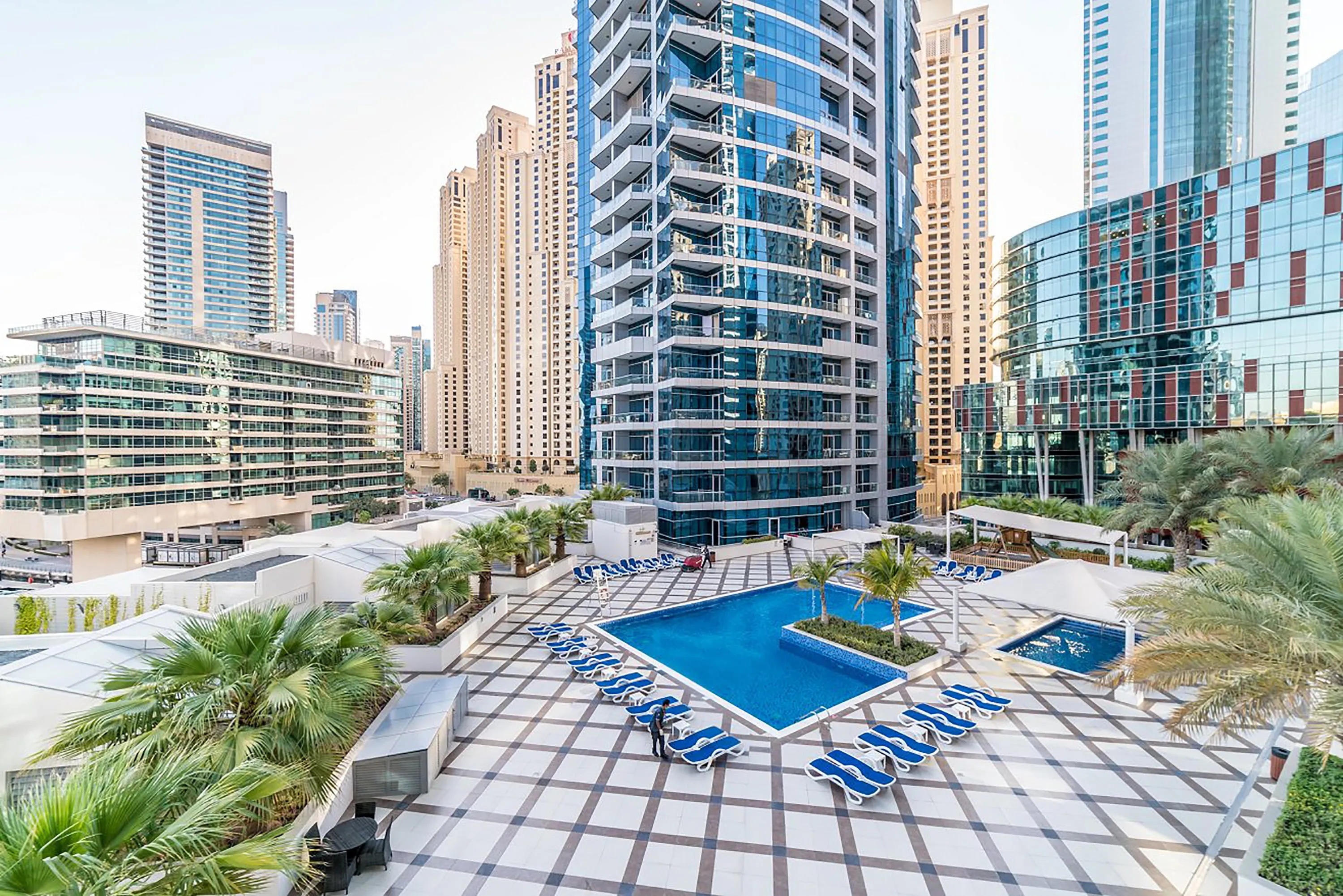 Stunning 3-Floor Villa w/ Kids Room & Rooftop Terrace over Dubai Marina