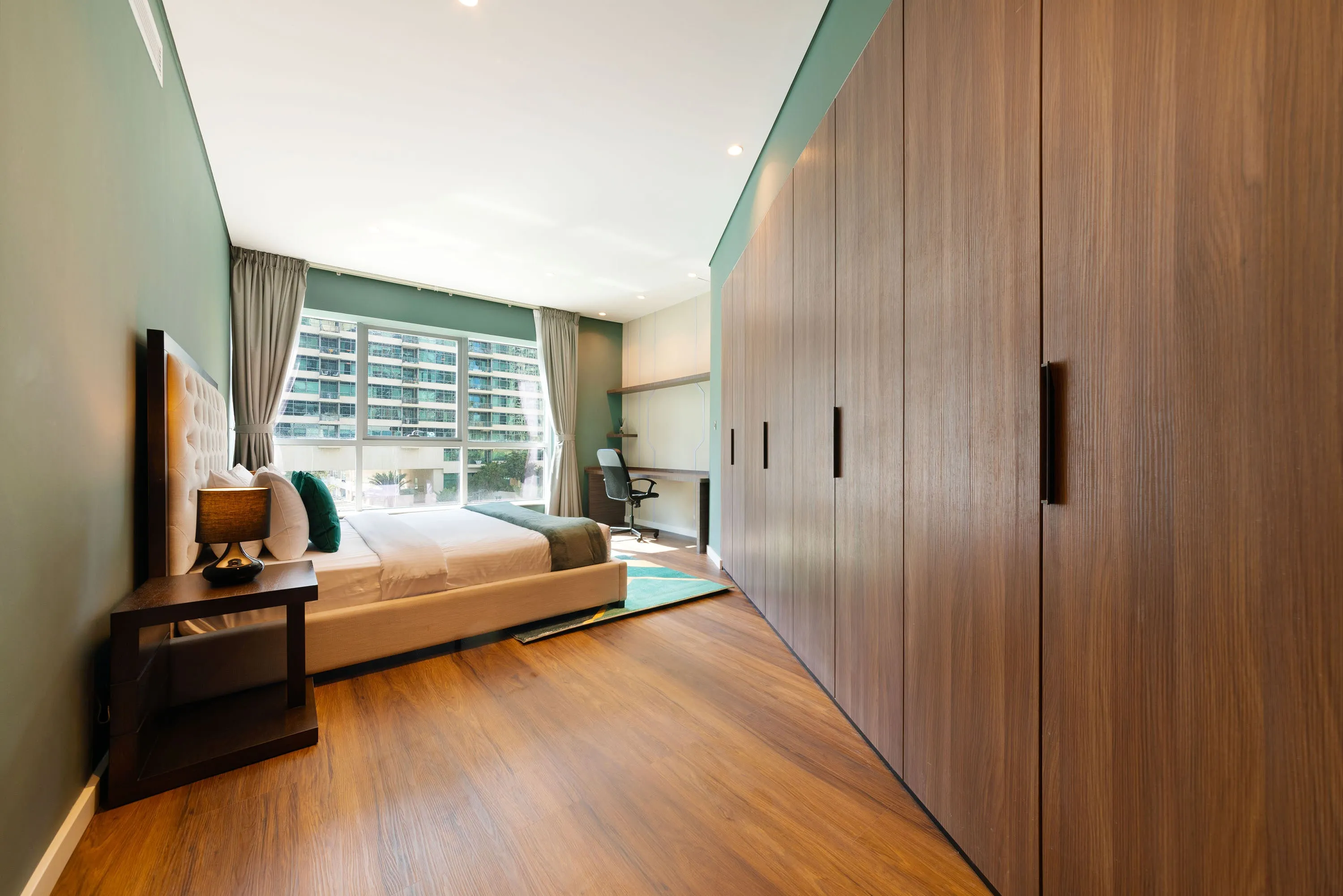 Stunning 3-Floor Villa w/ Kids Room & Rooftop Terrace over Dubai Marina