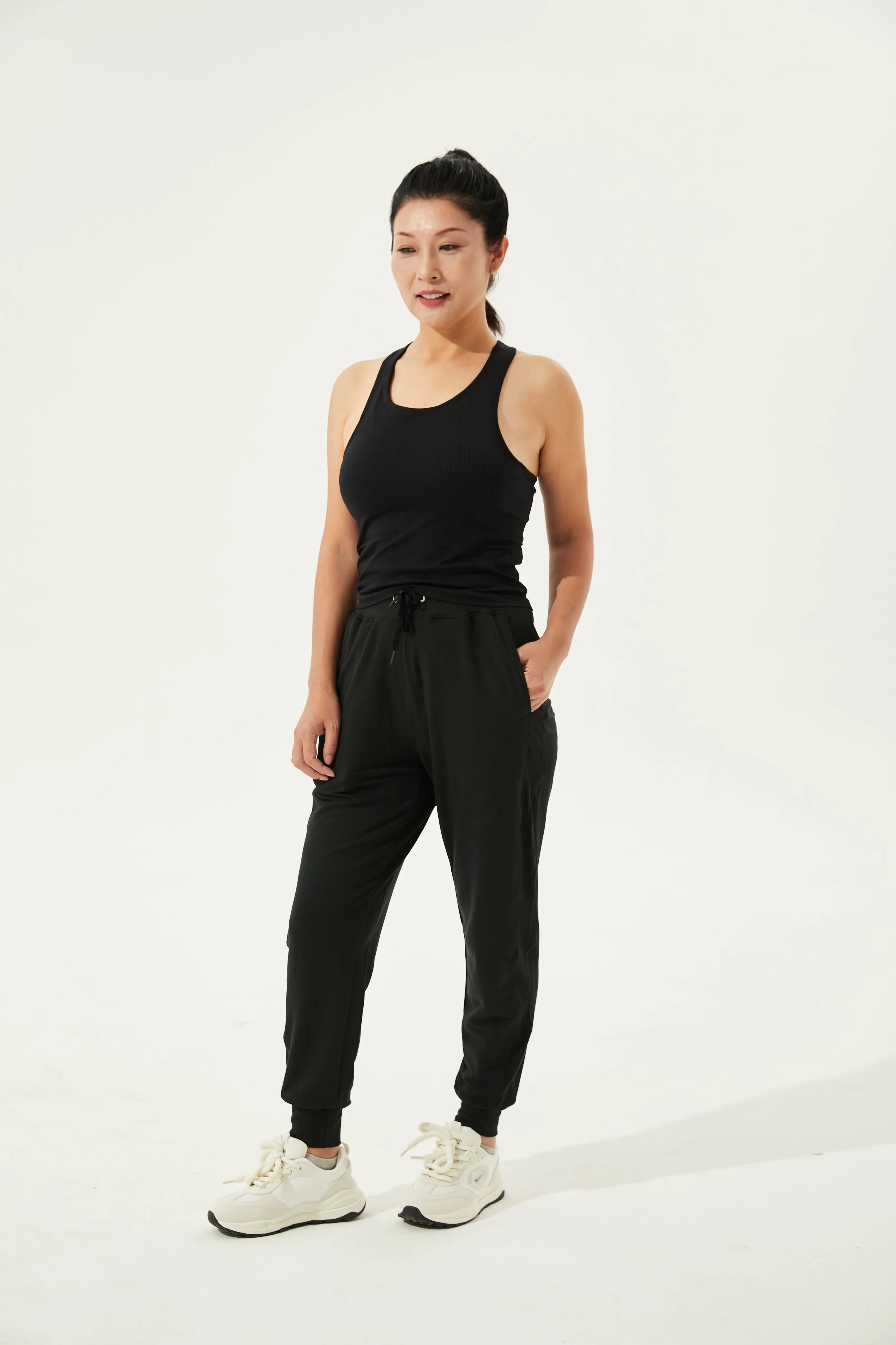 Tangs Display - Cooling & Buttery Soft Warrior Brami