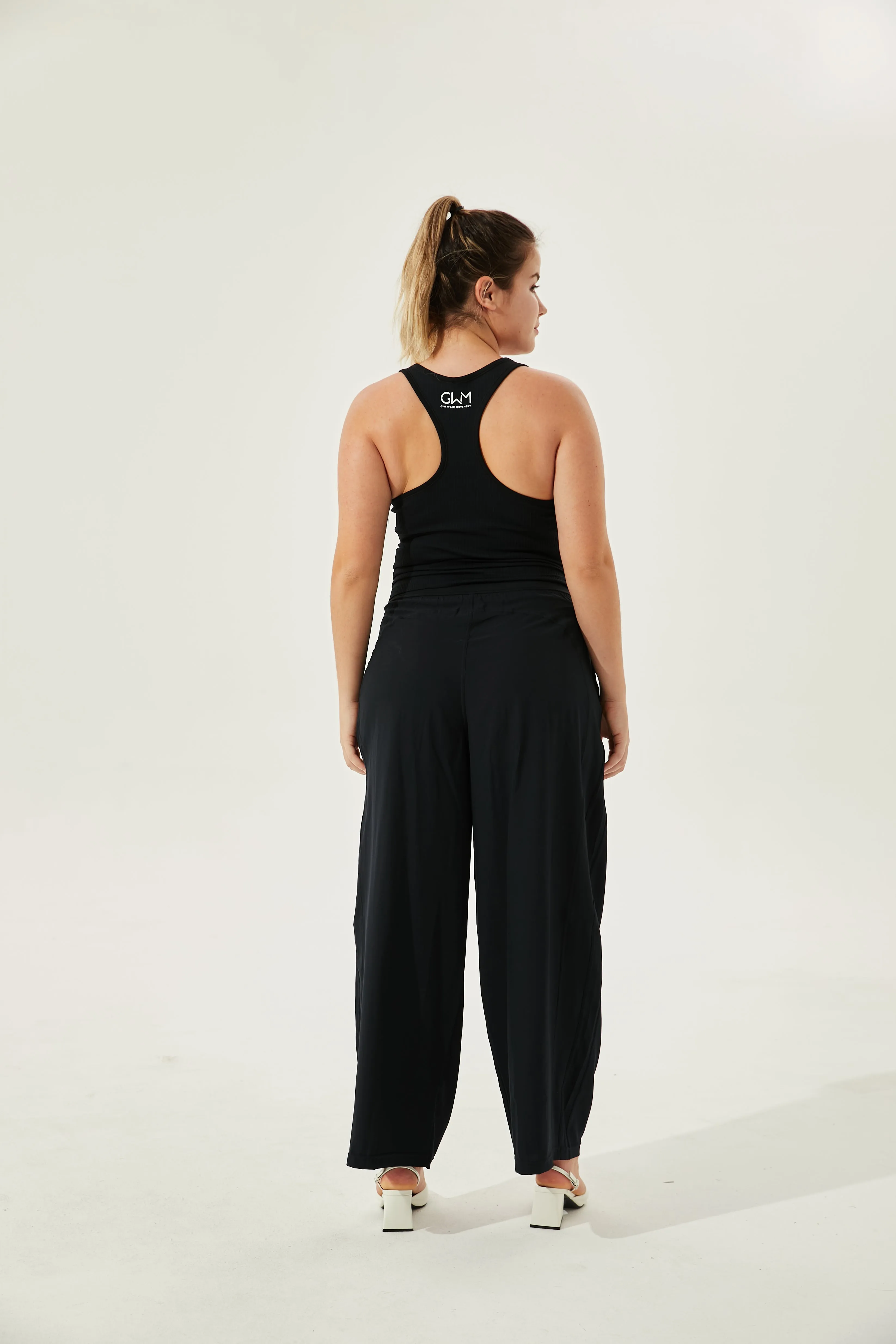 Tangs Display - Cooling & Buttery Soft Warrior Brami