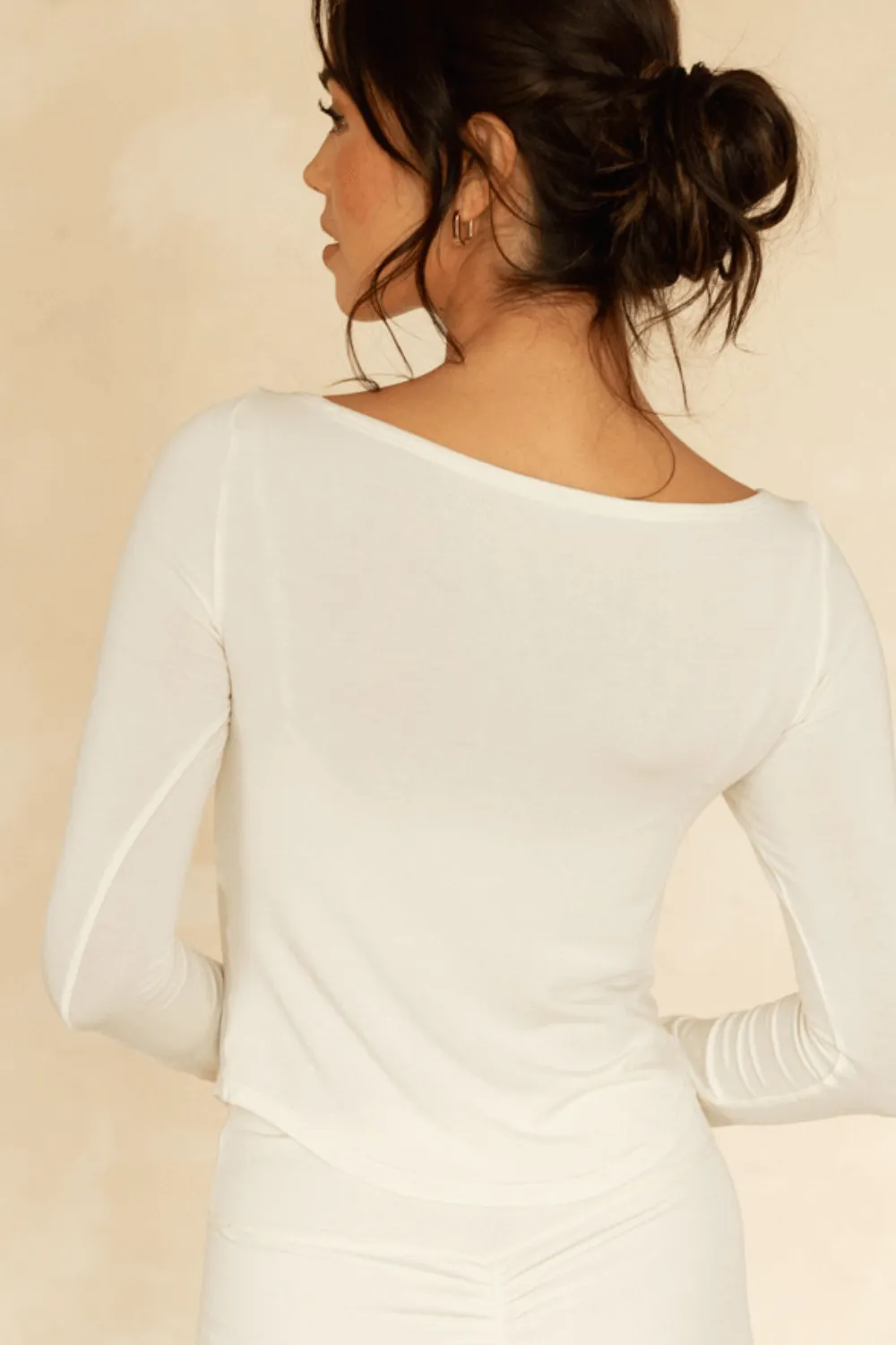 The Cool-Comf Lounge Essential Long Sleeve - Cream