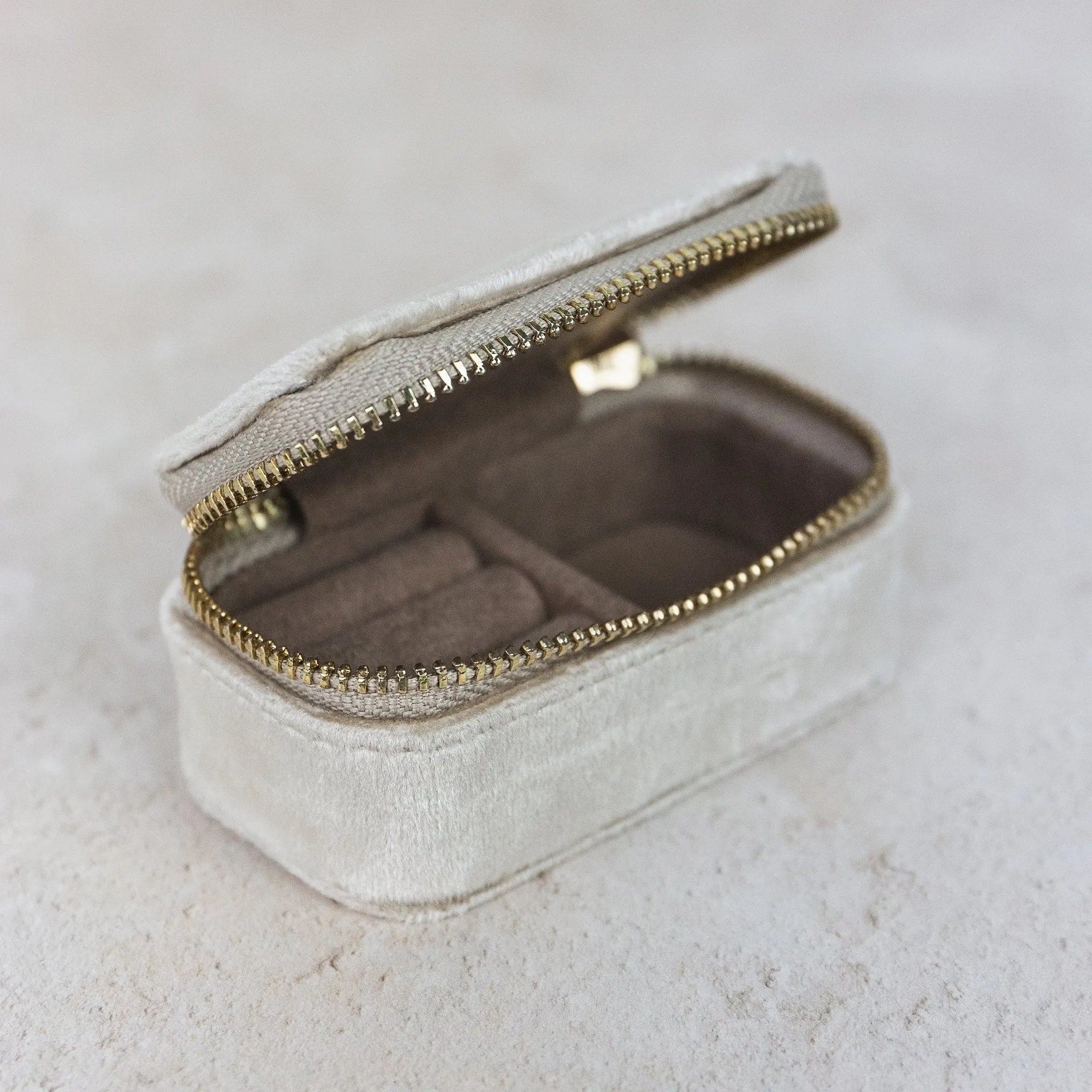 The Mini One - Travel Jewellery Case