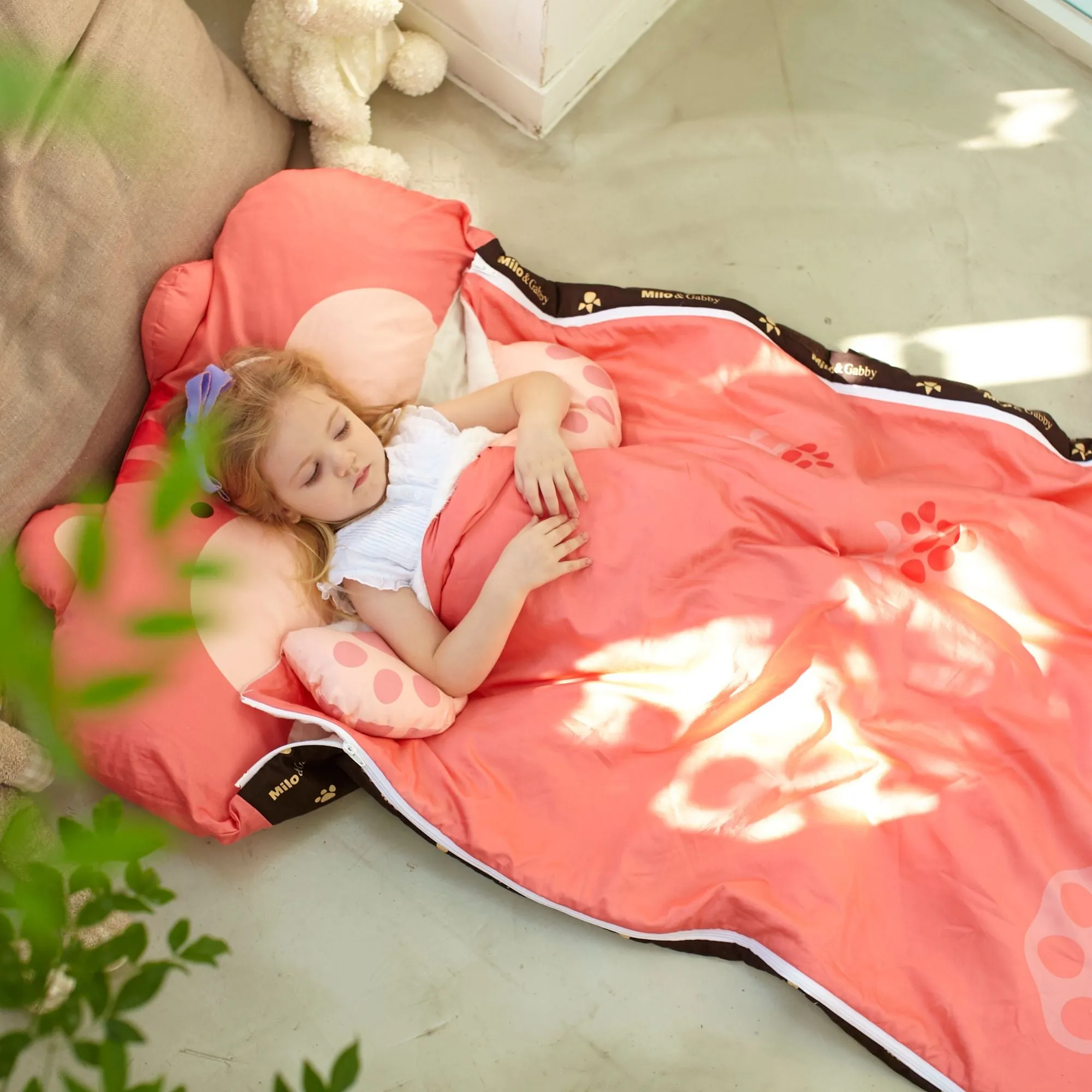 The Original Milo & Gabby Sleeping Bag