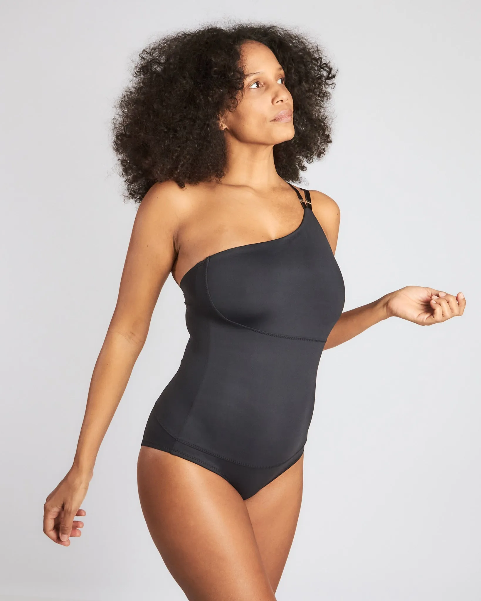 tiona maillot a/b/c/d