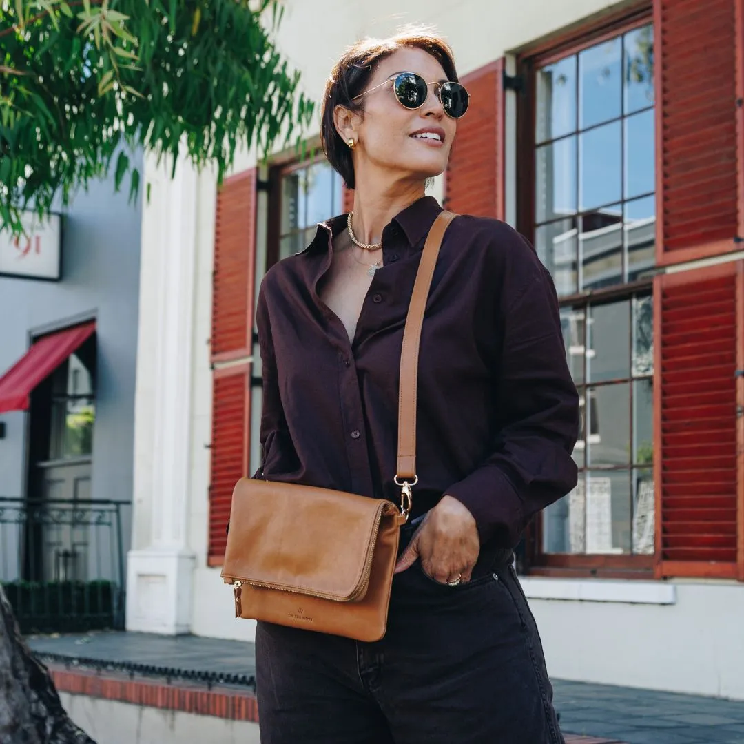 Toffee Convertible Laptop Bag (w Gold Fittings)