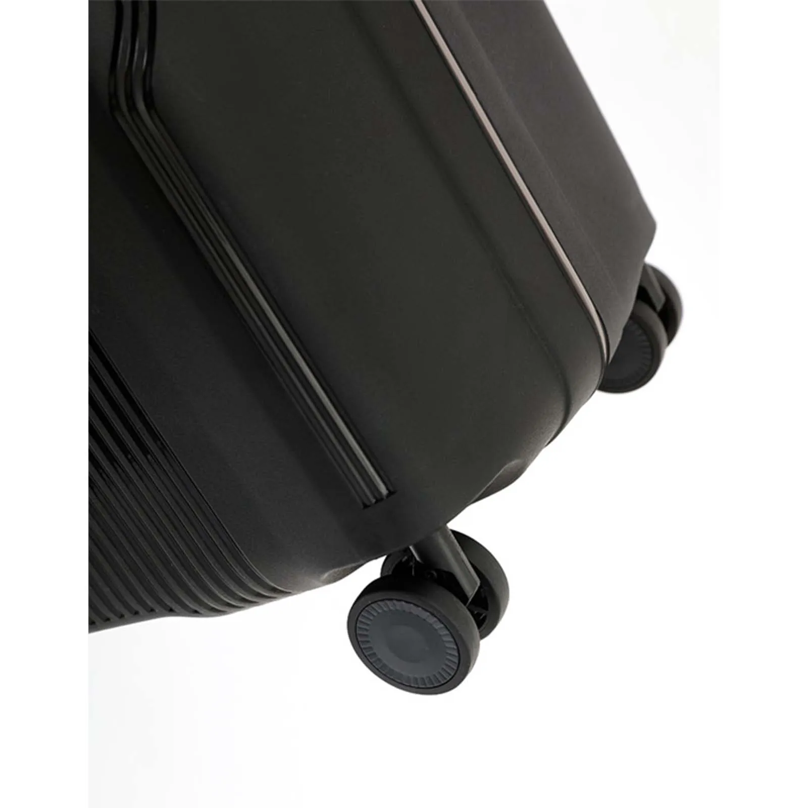 Tosca Knox 4 Wheel 77cm Large Suitcase Black