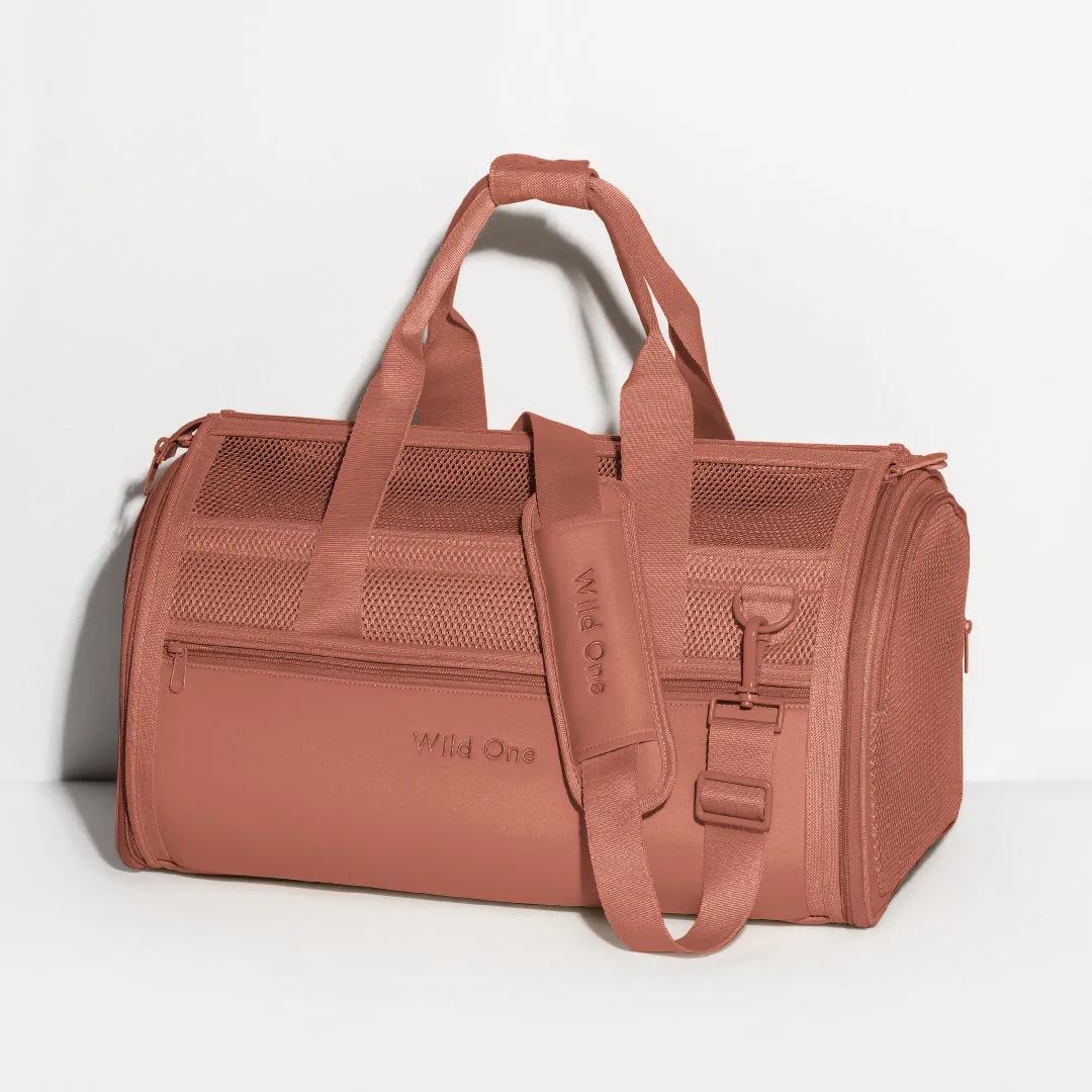 Travel Carrier in Cocoa