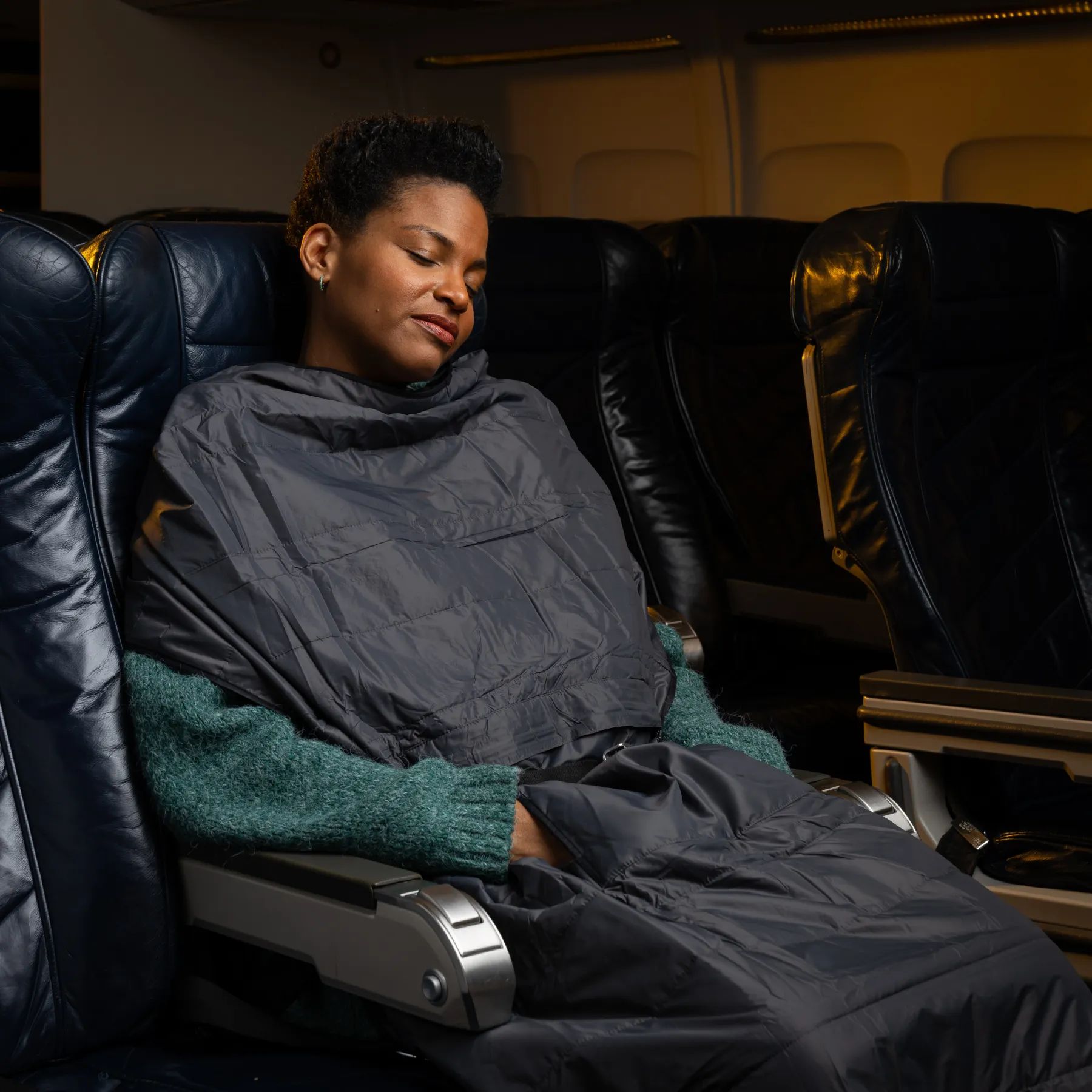 TRTL 'MINI WRAP' TRAVEL BLANKET