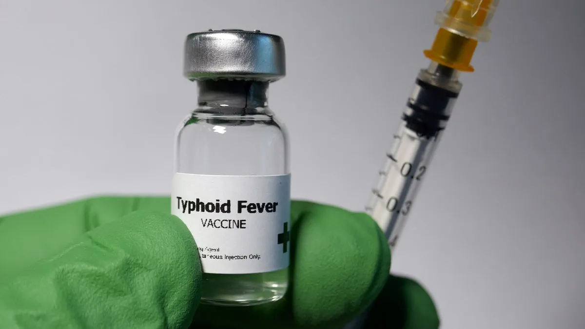 Typhoid vaccination Service
