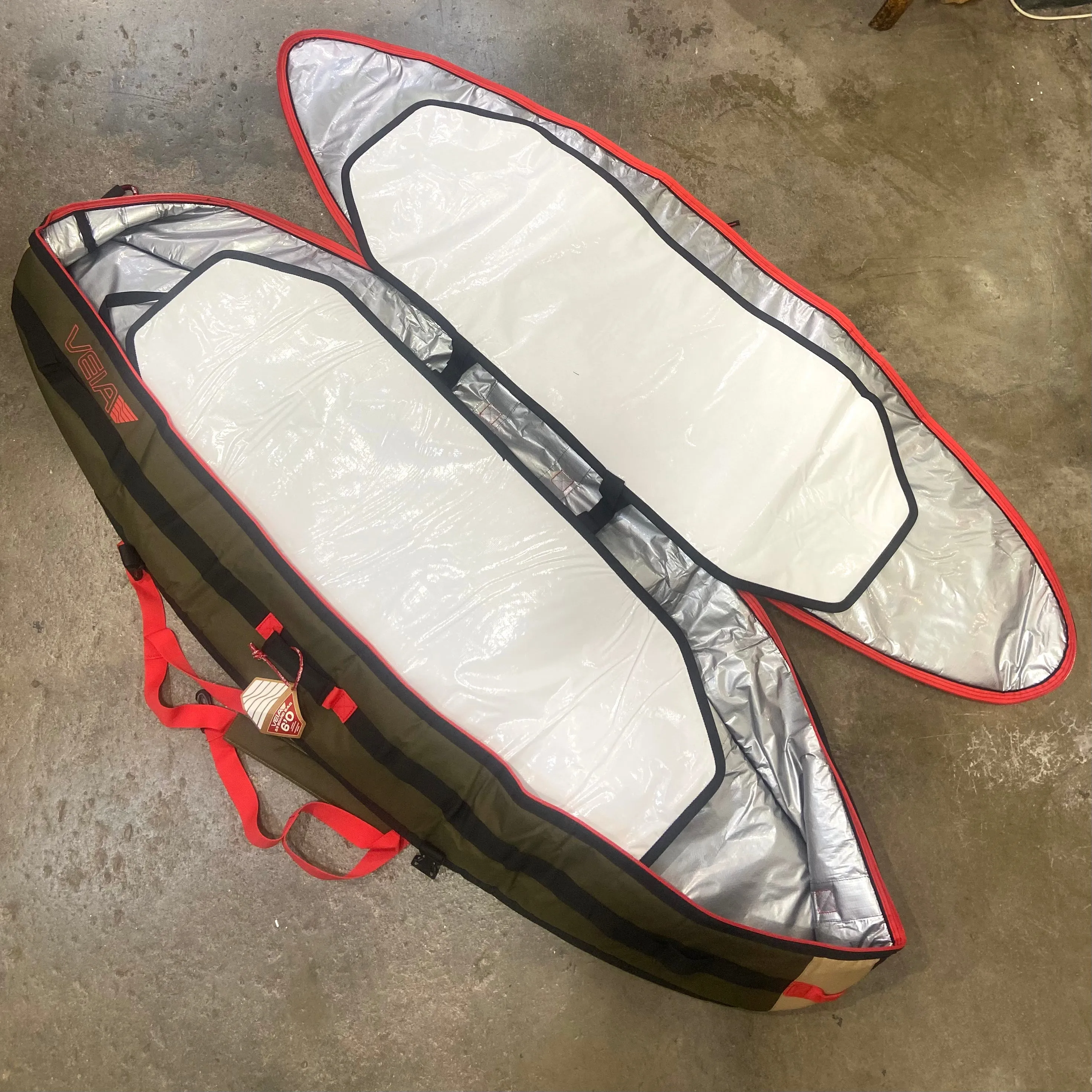 VEIA    2/3  JOHN JOHN FLORENCE CONVERTIBLE TRAVEL BAG