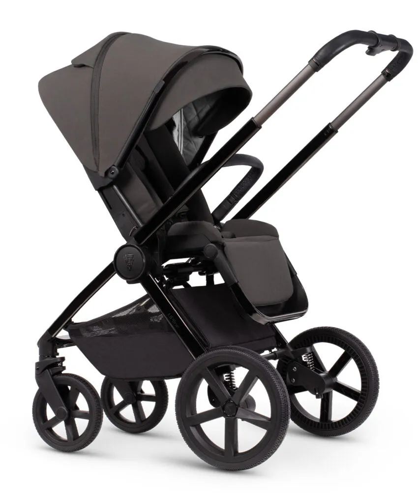 Venicci Upline Special Edition Pram 3 in 1   Base - The Complete Travel System Bundle